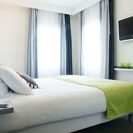 Otel Valadon Colors
